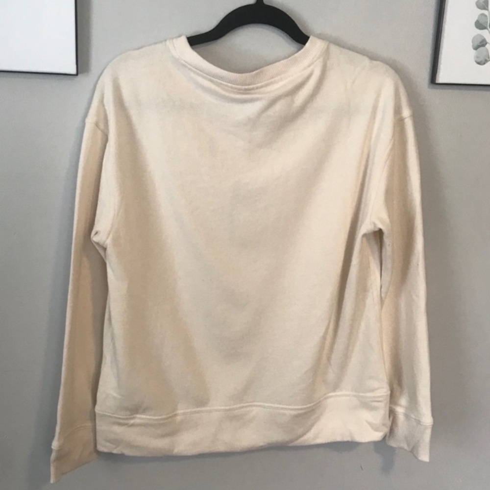 Universal Threads Crew Neck - Picture 2 of 3